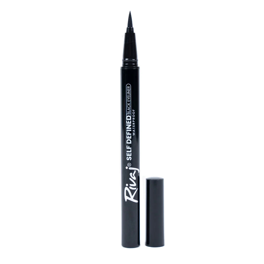 Self Defined Eyeliner